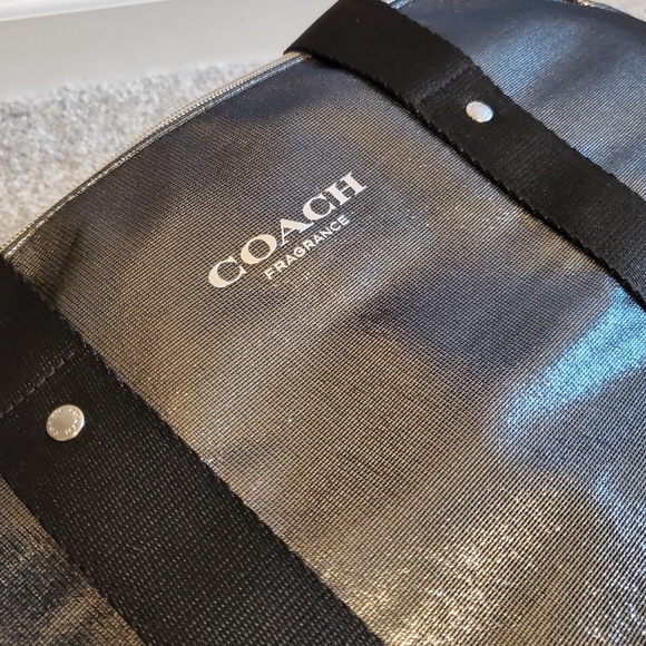 Coach shimmer charcoal duffel bag - Picture 3 of 6